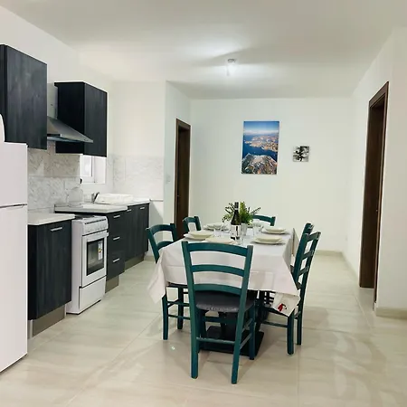 Coral Cove Comfort